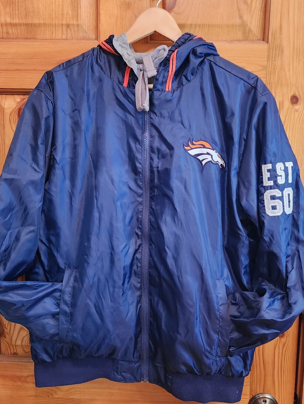 Denver Broncos Men's Navy Hooded Reversible Windbreaker Jacket, XL